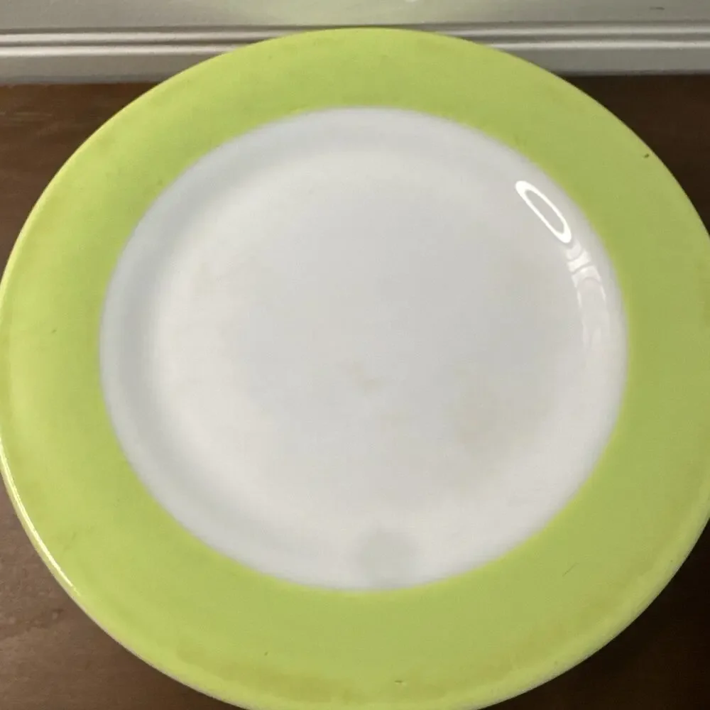 Vintage Pyrex Lime Green Band Milk Glass 8” Salad Dessert Plate Set of 4 MCM
